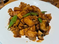 -肘子酥·天津菜·特色捞面(德云社店)