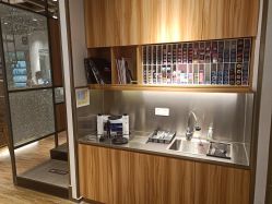 -Mentor Hair Salon