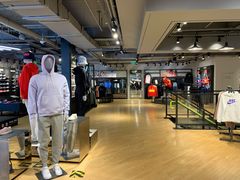 -NIKE品牌体验店(北京蓝色港湾店)