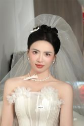 点击看大图 -艾拉·女王婚纱礼服馆