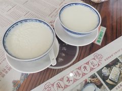 -周大娘牛乳(旧寨古村总店)