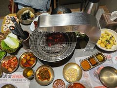 -草家酱蟹炭火烤肉店(珲春南路一店)
