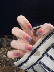 -悦指间美甲美睫
