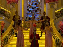 -丝路天山酒店(国际大巴扎店)