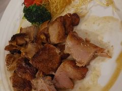 烤鸡腿肉配烧烤汁-维兰西餐(万泉河店)