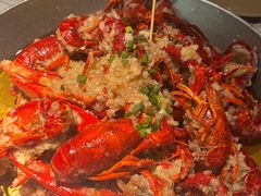 -巴厘龙虾·榜首油焖大虾(音乐学院·沿江酒馆店)