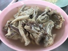 鸡架汤-红大哥水门鸡饭(總店)