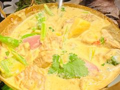 -大头虾越式风味餐厅(光明广场店)