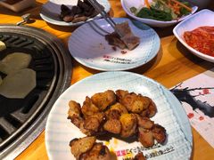 -唯成•韩国炭火烤肉 유성고기