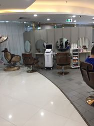 点击看大图 -八佰伴8008星级形象店