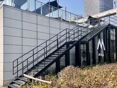 -M Stand(杭州金沙湖公园店)