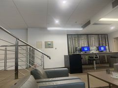 -四川华星名仕奥迪4S店(羊西店)