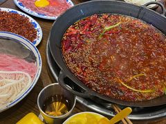 -萍姐火锅·公路夜市(武汉首店)