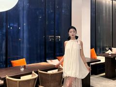 -阡陌上花园设计师民宿(深圳坪洲地铁站店)