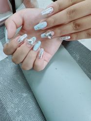 -尤米一站式美甲美睫