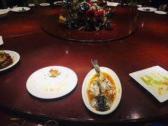 -吴记酱骨炖菜馆(康安路店)