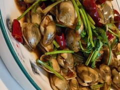 -嗨辣小聚·盘锦河蟹·海鲜烧烤龙虾(盘锦十年好店)