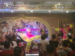 -维吾尔餐厅(宜山路店)