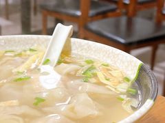 -黄阿姨锅贴大王(万航渡路店)