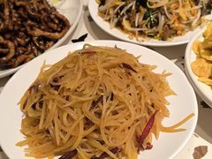 酸辣土豆丝-姥姥家春饼店(惠新东街店)