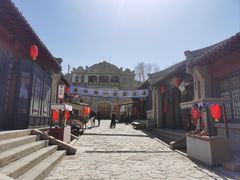 -清风小镇闯关东影视基地