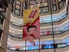 -梅龙镇广场