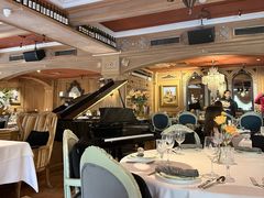 -火车头法国西餐厅