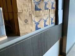 -瑞幸咖啡(新世界中心店)