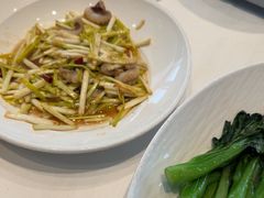 -望海湾鱼头泡饼·天津菜(空港店)