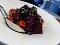 杭派红烧肉-一澜江宴·江景地标楚菜(江滩公园店)