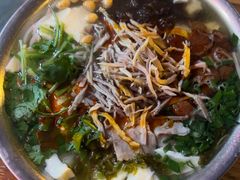 -老五鸡丝豆花面粉(瑞金北路68号院店)