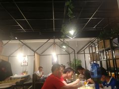 大堂-美膳居川菜馆油焖大虾烧烤(卓刀泉店)