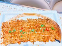 -小董哥烤串·爆汁大油边(故宫店)