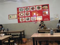 -老字号杨坡红油米线腊汁肉夹馍(东四道巷店)