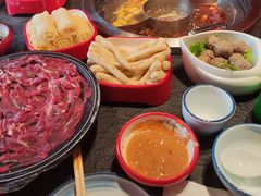 -醉董牛川派鲜肉自选火锅(烟台店)