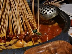 -钢管厂五区小郡肝串串香(蜀都万达店)