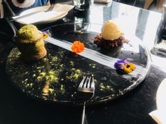 -查特花园美食广场(西单大悦城店)
