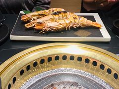 -山川小町·极番烧肉(新地假日广场店)