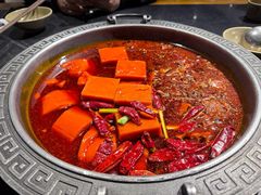 -晓宇重庆火锅(龙首店)