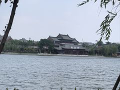 -开封府