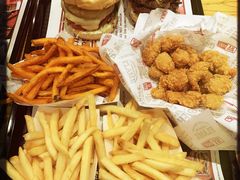 -The Habit Burger Grill 哈比特汉堡(爱琴海店)