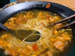 -八月美食小馆(银泰城总店)