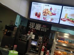 -肯德基(八达岭步行街店)