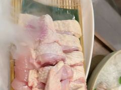 -得意咚瓜·顺德鱼生·冬瓜火锅(深圳首店)