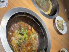 -咱屯子铁锅炖直营店(保利店)