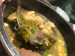 酸菜肥肠烧血旺-锅儿匠辣子鸡(春熙路店)