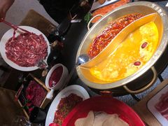 -龙隆昌·鲜品火锅·江湖烤鱼