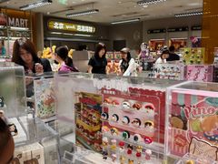 -泡泡玛特POPMART(蓝色港湾店)