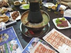 -楼外楼大刀肉传统火锅居(繁荣路店)