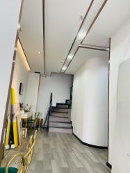 -汐月Health纤体spa中心